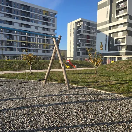 Big And New Tirana Apartman *