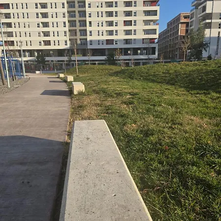 Big And New Tirana Apartman *
